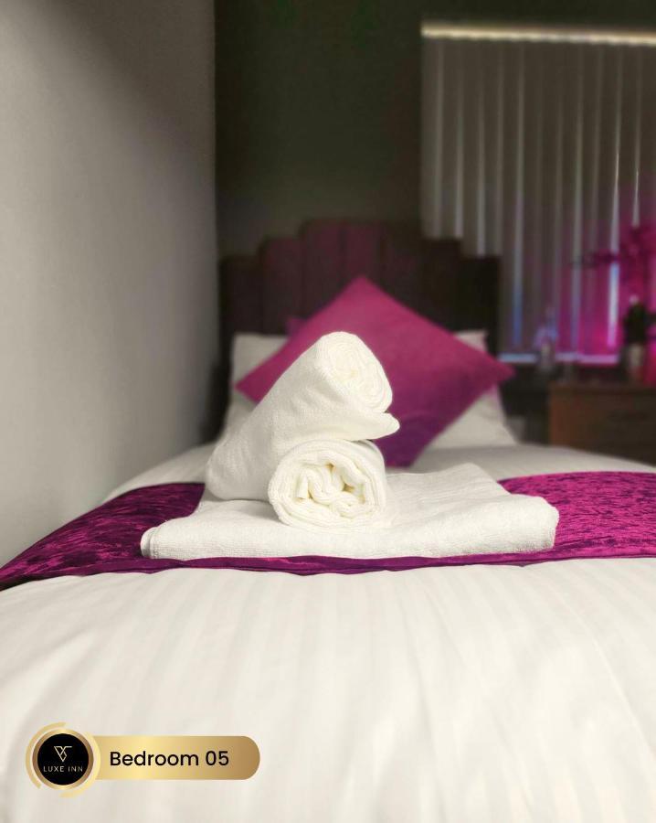 Nr Birmingham City Centre, 5 Bed, Luxe Inn 外观 照片