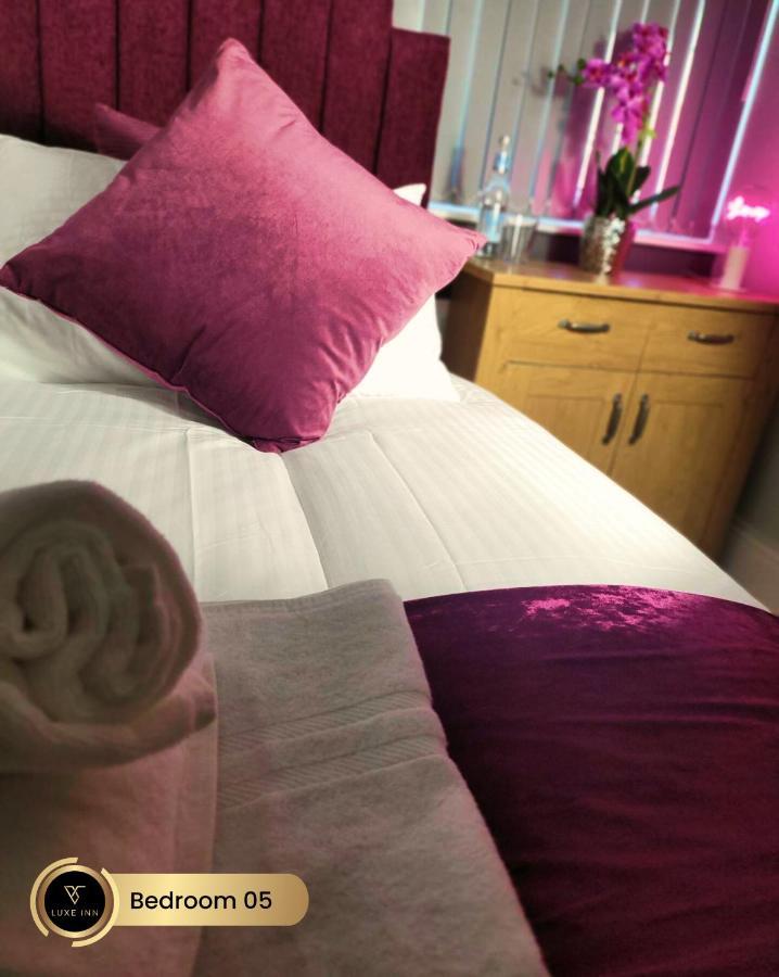 Nr Birmingham City Centre, 5 Bed, Luxe Inn 外观 照片